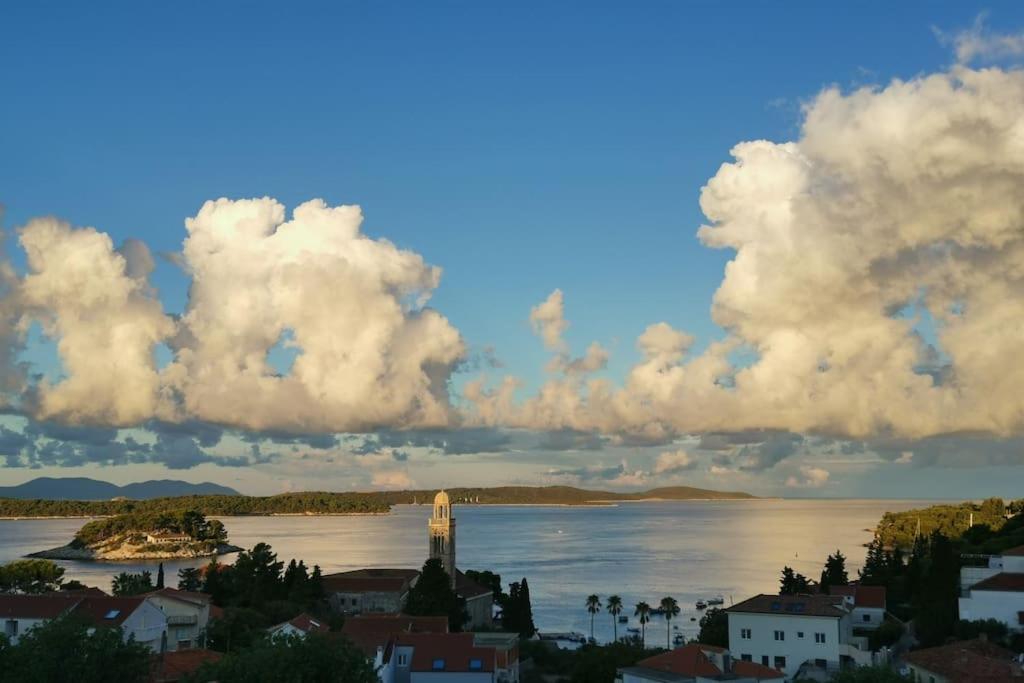 All About The Sea - Riviera House Near The Center Of Hvar Хвар Екстер'єр фото