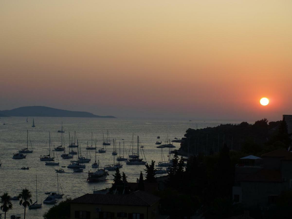 All About The Sea - Riviera House Near The Center Of Hvar Хвар Екстер'єр фото